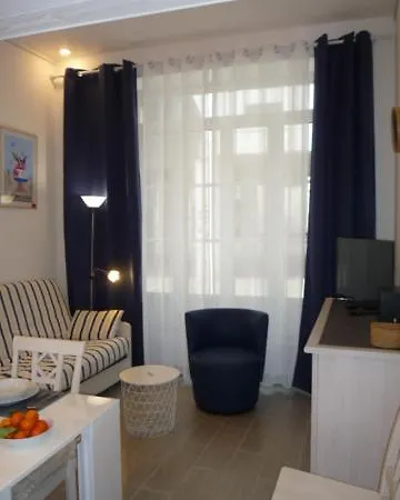 Apartment Demain L'ocean Hyper-centre La Rochelle - Menage, Draps Et Serviettes Optionnels Non Compris Dans Le Prix Affiche